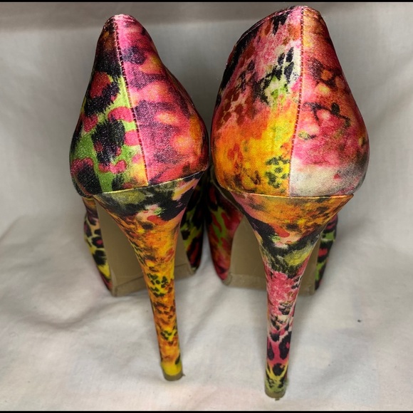 Cute heels - Picture 7 of 8